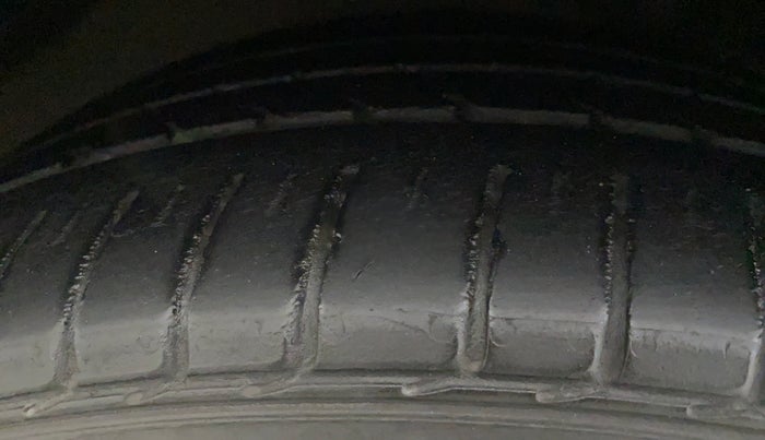 2017 Volkswagen Polo GT TSI AT, Petrol, Automatic, 82,106 km, Left Rear Tyre Tread
