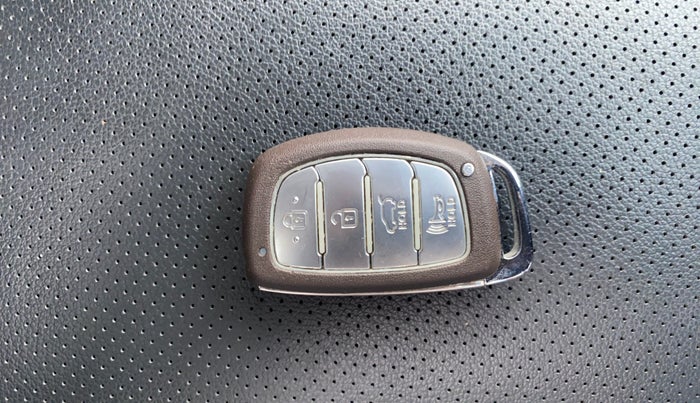 2020 Hyundai Creta SX (O) 1.4 TURBO DCT, Petrol, Automatic, 45,811 km, Key Close Up