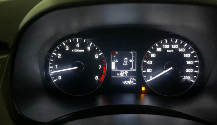 2015 Hyundai Creta SX PLUS 1.6 PETROL, Petrol, Manual, 45,234 km, Odometer Image