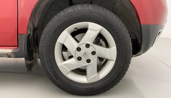 2015 Renault Duster 110 PS RXZ DIESEL PLUS, Diesel, Manual, 1,05,373 km, Right Front Wheel
