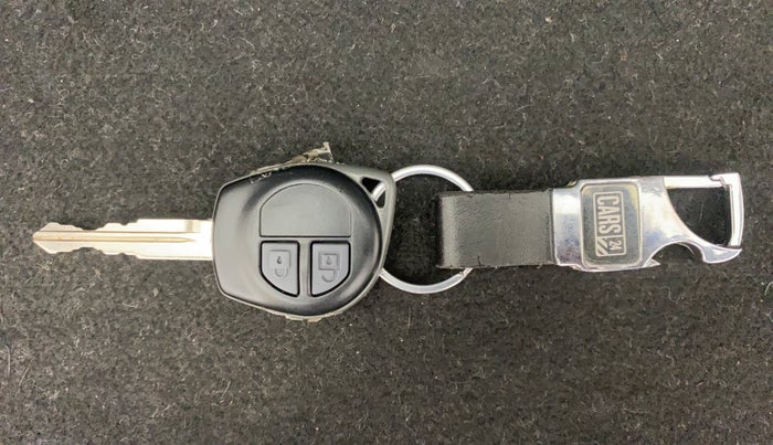 2017 Maruti Swift VXI, Petrol, Manual, 46,948 km, Key Close Up