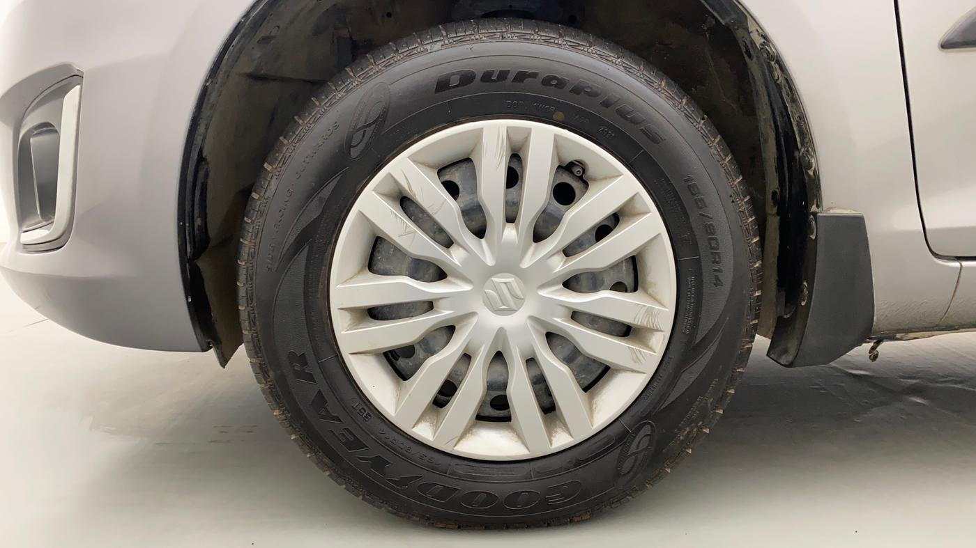 2017 Maruti Swift VXI, Petrol, Manual, 46,948 km, Left Front Wheel