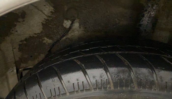 2016 Maruti Celerio VXI AMT (O), Petrol, Automatic, 37,298 km, Left Rear Tyre Tread