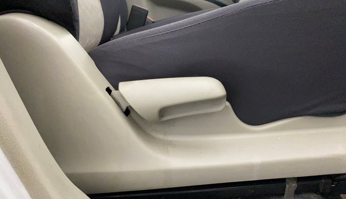 2016 Maruti Celerio VXI AMT (O), Petrol, Automatic, 37,298 km, Driver Side Adjustment Panel