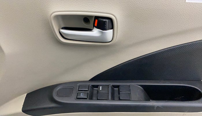 2016 Maruti Celerio VXI AMT (O), Petrol, Automatic, 37,298 km, Driver Side Door Panels Control