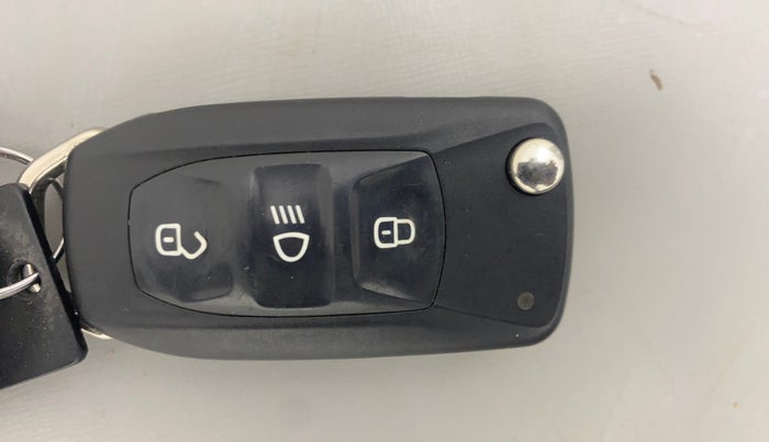 2018 Tata Tiago XZA PETROL, Petrol, Automatic, 10,694 km, Key Close Up