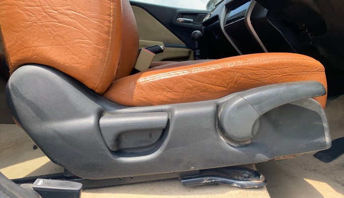 2018 Honda City 1.5L I-VTEC SV, CNG, Manual, 97,326 km, Driver Side Adjustment Panel