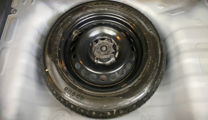 2014 Hyundai Grand i10 SPORTZ 1.2 KAPPA VTVT, Petrol, Manual, 33,989 km, Spare Tyre