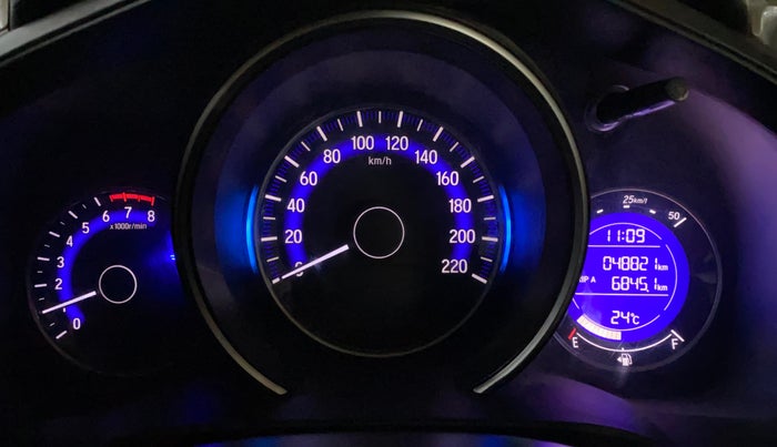 2015 Honda Jazz 1.2L I-VTEC V, Petrol, Manual, 48,818 km, Odometer Image