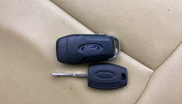 2016 Ford Figo Aspire TREND 1.2 PETROL, Petrol, Manual, 97,033 km, Key Close Up