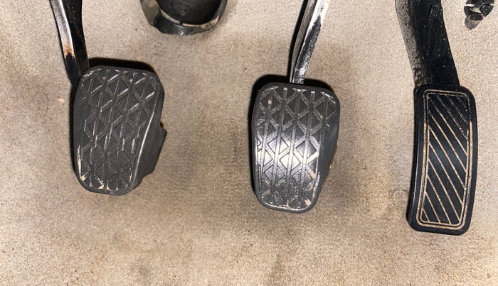 2016 Ford Figo Aspire TREND 1.2 PETROL, Petrol, Manual, 97,033 km, Pedals