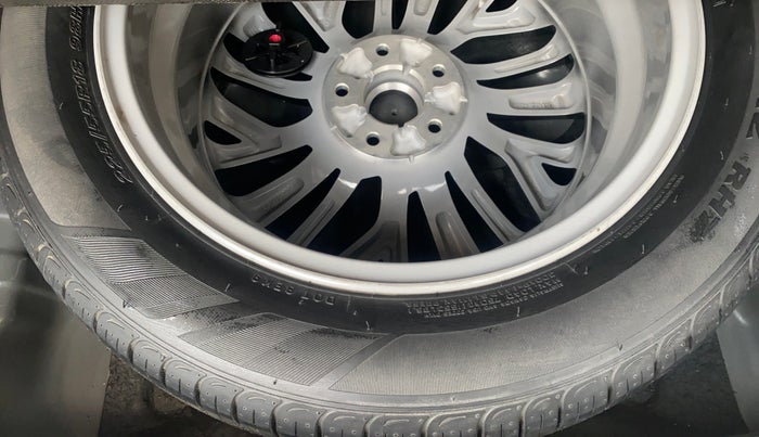 2021 Hyundai Tucson GLS 2WD AT PETROL, Petrol, Automatic, 96,935 km, Spare Tyre