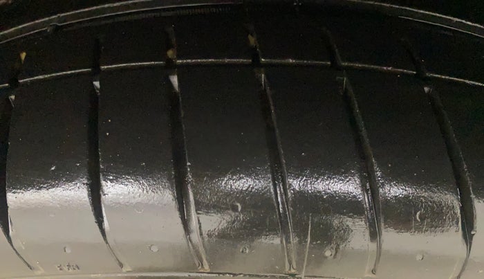 2021 Hyundai Tucson GLS 2WD AT PETROL, Petrol, Automatic, 96,935 km, Left Rear Tyre Tread