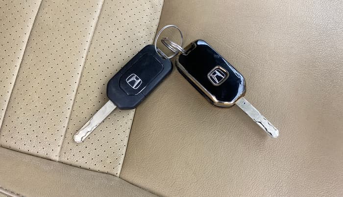 2017 Honda City 1.5L I-VTEC SV, Petrol, Manual, 31,691 km, Key Close Up