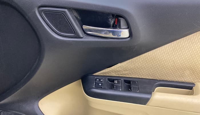 2017 Honda City 1.5L I-VTEC SV, Petrol, Manual, 31,691 km, Driver Side Door Panels Control
