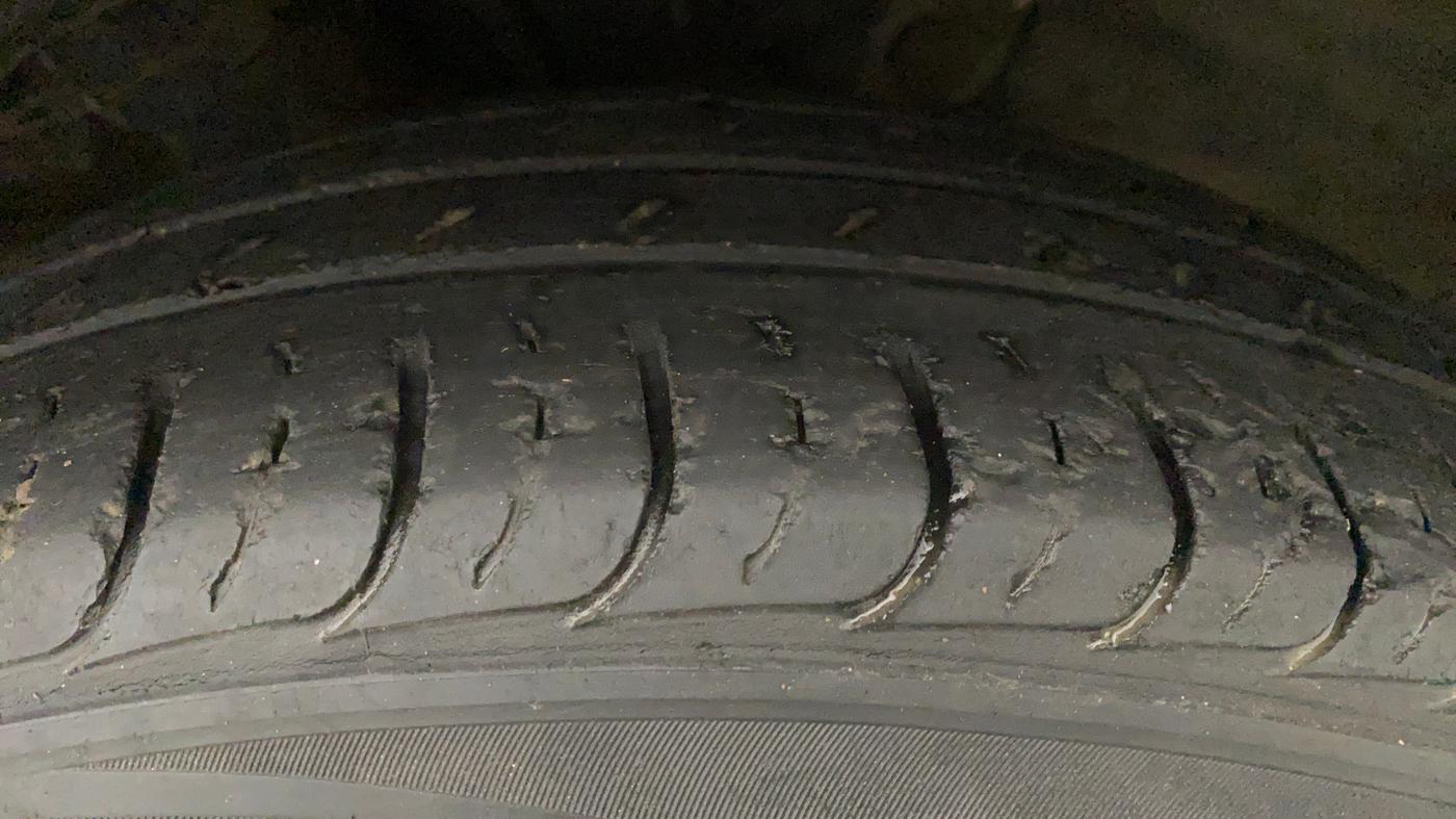 2017 Hyundai Creta E PLUS 1.6 PETROL, Petrol, Manual, 47,755 km, Left Front Tyre Tread