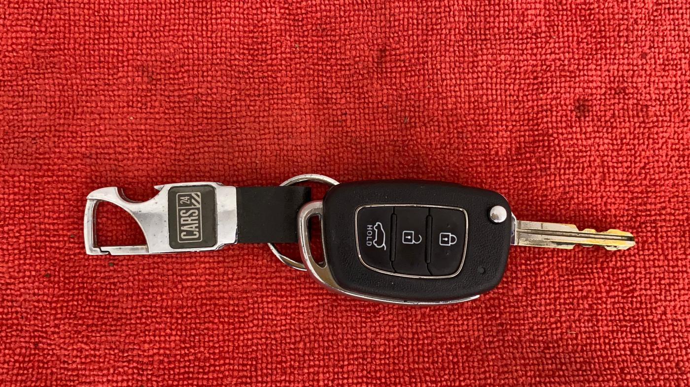 2017 Hyundai Creta E PLUS 1.6 PETROL, Petrol, Manual, 47,755 km, Key Close Up
