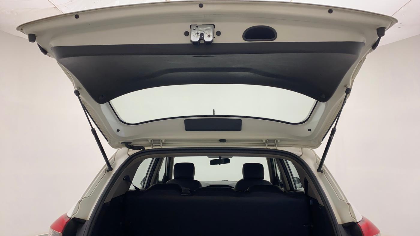 2017 Hyundai Creta E PLUS 1.6 PETROL, Petrol, Manual, 47,755 km, Boot Door Open