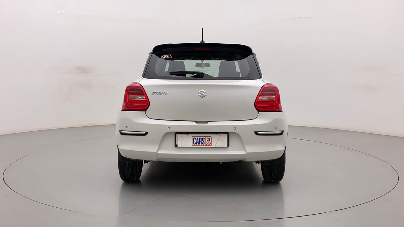 2022 Maruti Swift ZXI PLUS AMT DUAL TONE, Petrol, Automatic, 31,890 km, Back/Rear