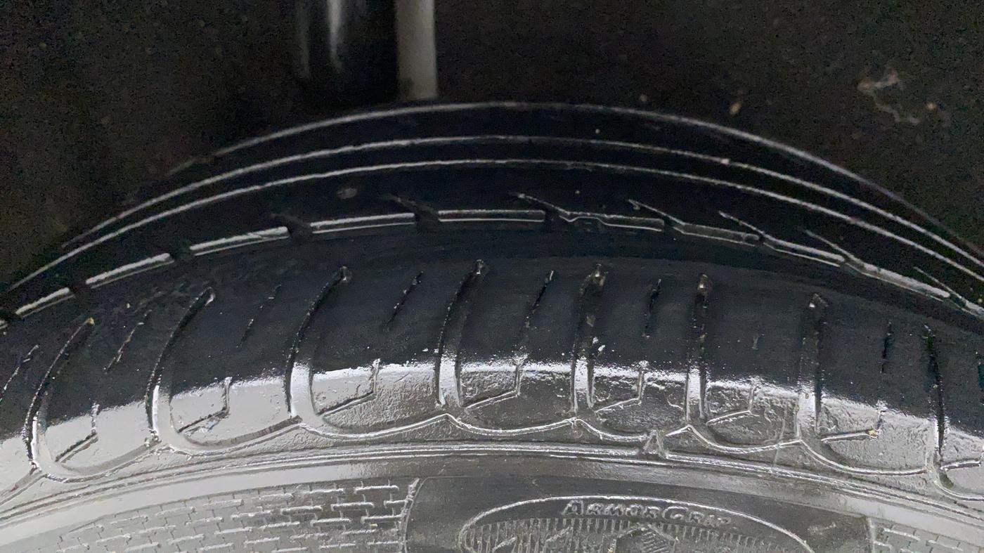 2020 Ford Ecosport TITANIUM + 1.5L PETROL AT, Petrol, Automatic, 49,769 km, Right Rear Tyre Tread