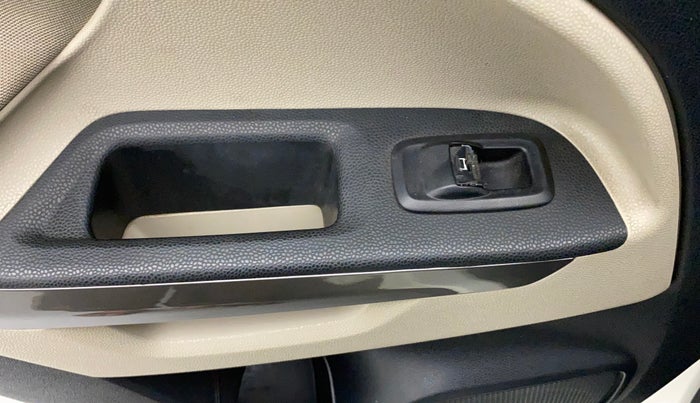 2020 Ford Ecosport TITANIUM + 1.5L PETROL AT, Petrol, Automatic, 49,769 km, Left rear window switch / handle - Minor damage
