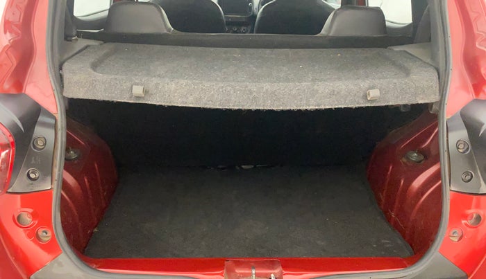 2020 Renault Kwid RXT 1.0 (O), Petrol, Manual, 35,935 km, Boot Inside