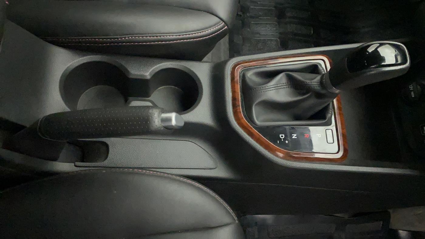 2017 Hyundai Creta SX PLUS AT 1.6 PETROL, Petrol, Automatic, 12,625 km, Gear Lever