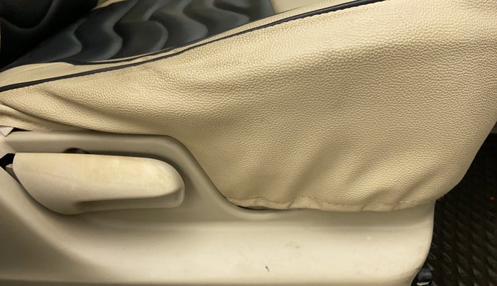 2013 Maruti Swift Dzire LDI, Diesel, Manual, 1,31,429 km, Driver Side Adjustment Panel