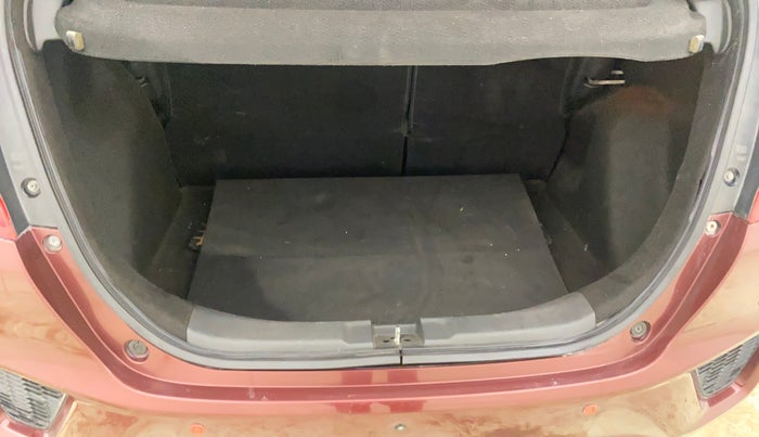 2017 Honda Jazz 1.5L I-DTEC VX, Diesel, Manual, 88,745 km, Boot Inside