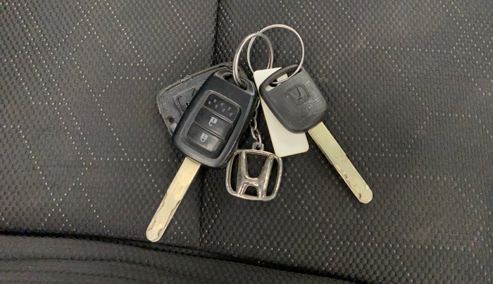 2017 Honda Jazz 1.5L I-DTEC VX, Diesel, Manual, 88,745 km, Key Close Up