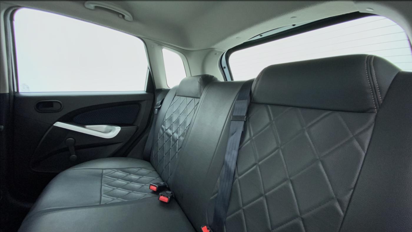 2013 Ford Figo 1.2 TITANIUM DURATEC, Petrol, Manual, 23,212 km, Right Side Rear Door Cabin