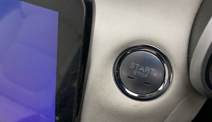 2022 MG ASTOR SHARP 1.5 MT, Petrol, Manual, 30,004 km, Keyless Start/ Stop Button