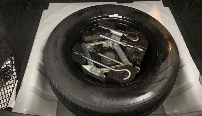 2022 MG ASTOR SHARP 1.5 MT, Petrol, Manual, 30,004 km, Spare Tyre