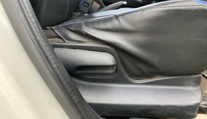 2013 Maruti Swift VDI, Diesel, Manual, 73,633 km, Driver Side Adjustment Panel