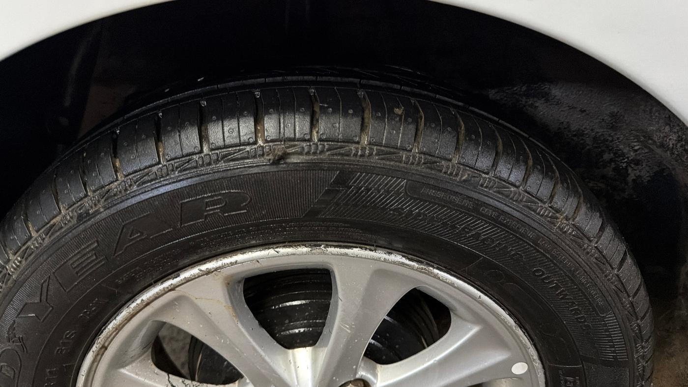 2015 Hyundai Grand i10 ASTA 1.2 KAPPA VTVT, Petrol, Manual, 73,002 km, Right Rear Tyre Tread