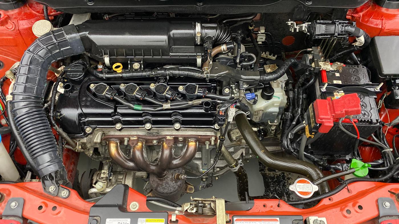 2018 Maruti Swift VXI AMT D, Petrol, Automatic, 35,921 km, Open Bonet