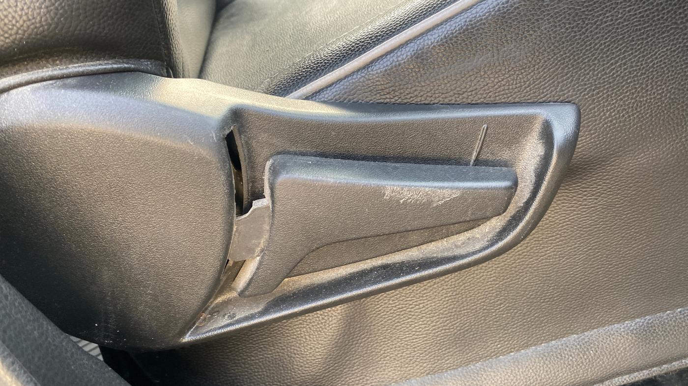 2023 Maruti S PRESSO VXI PLUS (O) AMT, Petrol, Automatic, 27,331 km, Driver Side Adjustment Panel