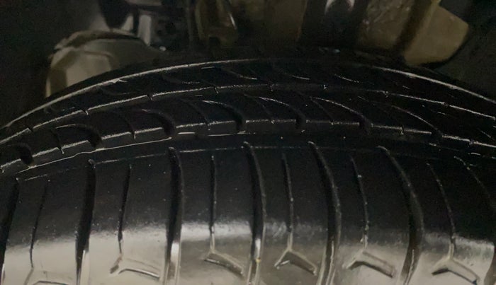 2017 Tata TIGOR XT PETROL, Petrol, Manual, 74,944 km, Left Front Tyre Tread