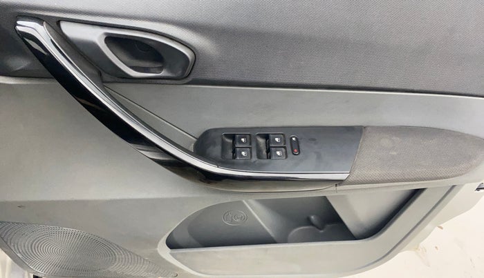 2017 Tata TIGOR XT PETROL, Petrol, Manual, 74,944 km, Driver Side Door Panels Control
