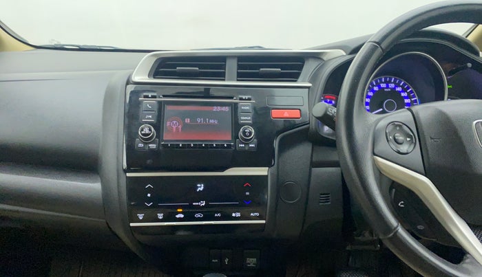 2016 Honda Jazz 1.2 V AT, Petrol, Automatic, 26,892 km, Air Conditioner