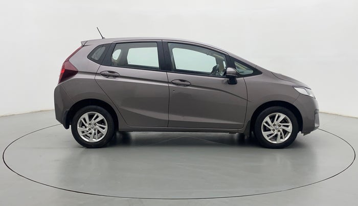 2016 Honda Jazz 1.2 V AT, Petrol, Automatic, 26,892 km, Right Side