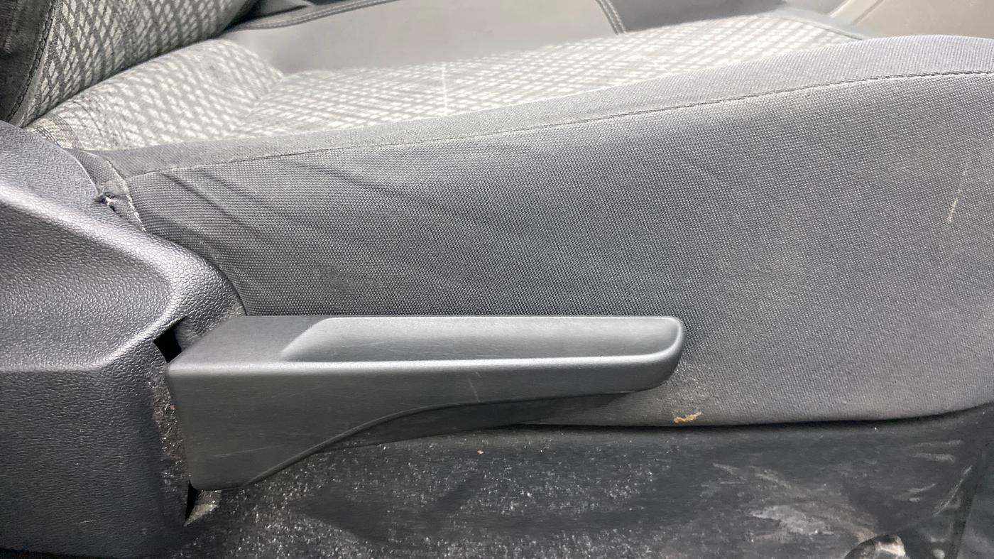 2021 Volkswagen TAIGUN HIGHLINE 1.0 TSI AT, Petrol, Automatic, 39,373 km, Driver Side Adjustment Panel
