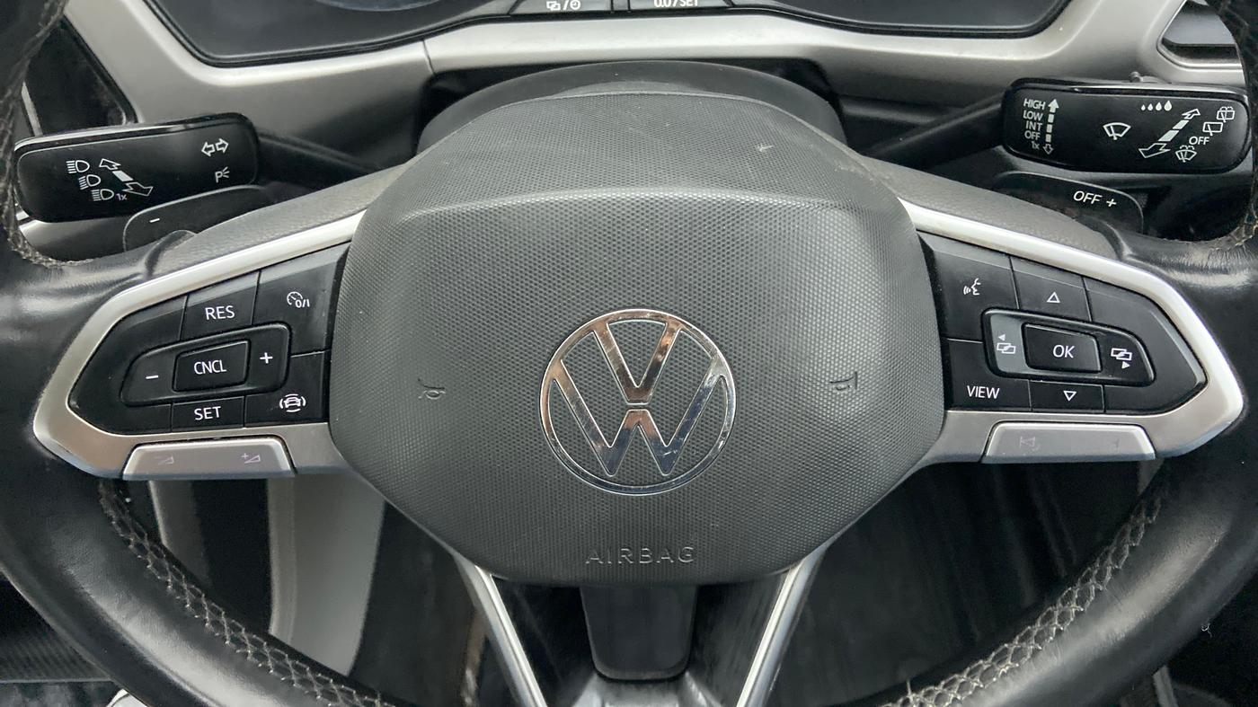 2021 Volkswagen TAIGUN HIGHLINE 1.0 TSI AT, Petrol, Automatic, 39,373 km, Paddle Shifters
