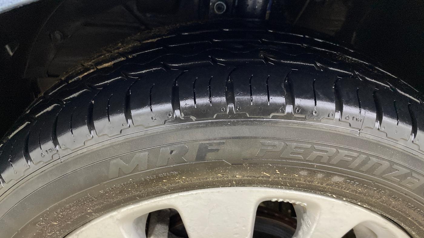 2018 Maruti Baleno ALPHA CVT PETROL 1.2, CNG, Automatic, 85,383 km, Left Front Tyre Tread