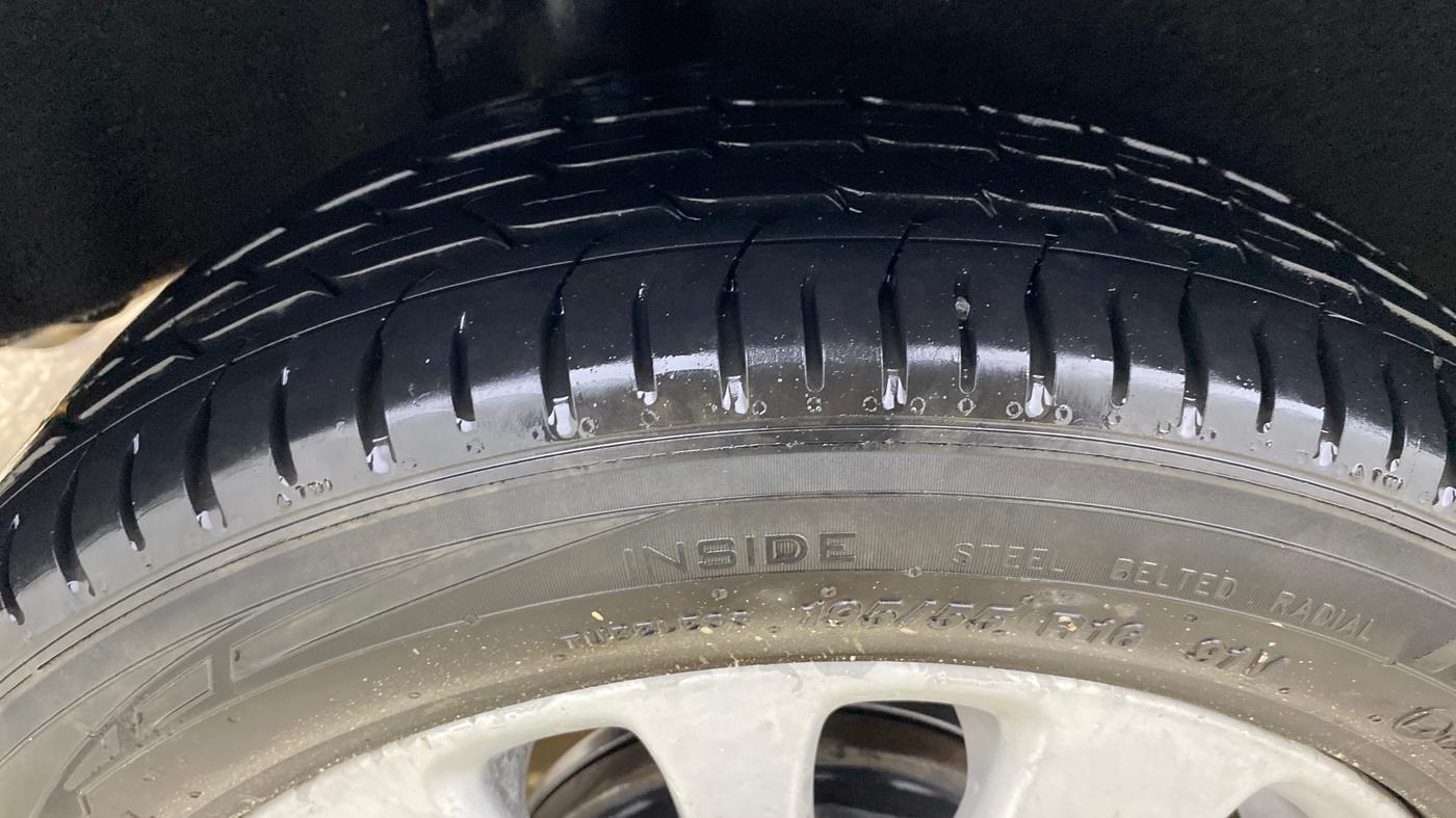 2018 Maruti Baleno ALPHA CVT PETROL 1.2, CNG, Automatic, 85,383 km, Right Rear Tyre Tread