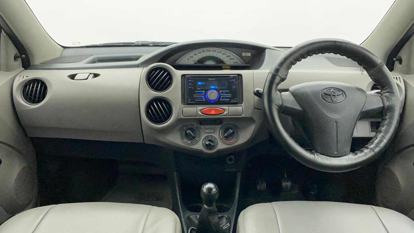 2011 Toyota Etios G, Petrol, Manual, 66,378 km, Dashboard