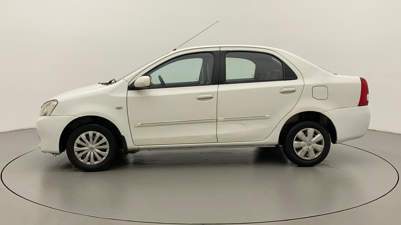 2011 Toyota Etios G, Petrol, Manual, 66,378 km, Left Side
