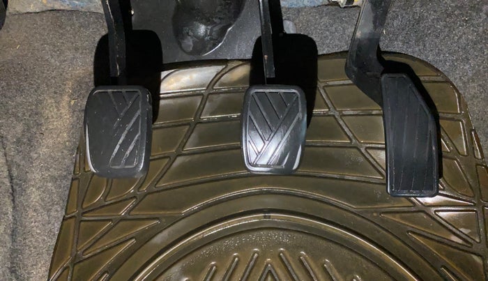 2014 Maruti Celerio LXI, CNG, Manual, 76,702 km, Pedals