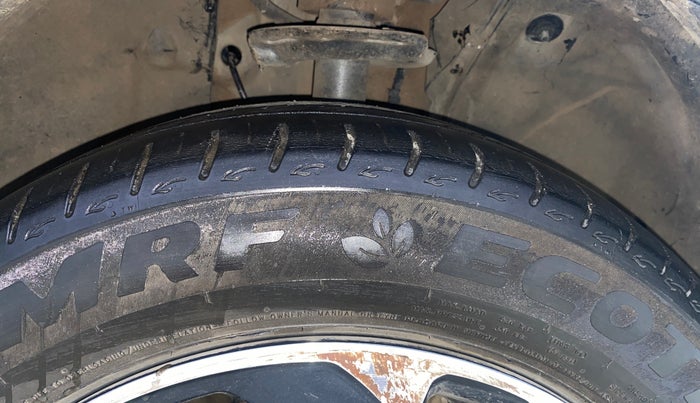 2023 Tata ALTROZ XZ CNG, CNG, Manual, 52,836 km, Right Front Tyre Tread