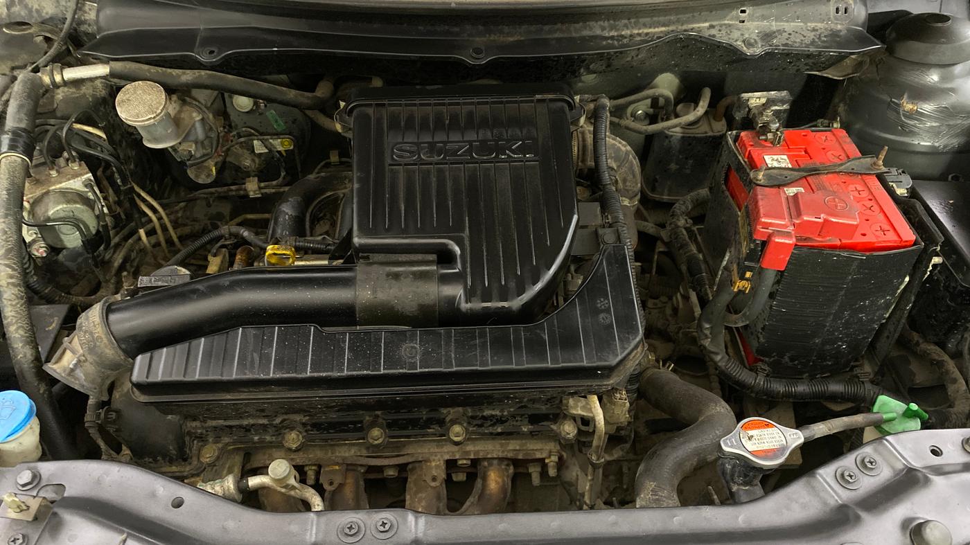 2016 Maruti Swift ZXI, Petrol, Manual, 43,897 km, Engine View